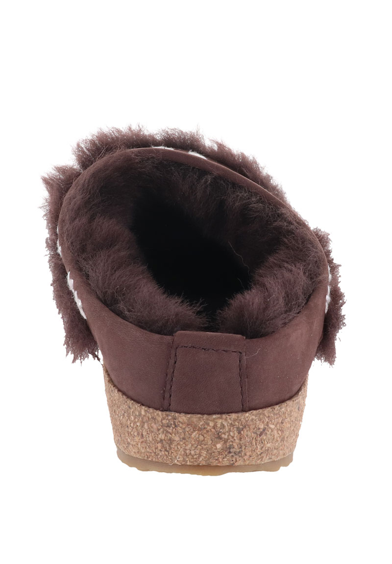 Haflinger Lammfelclog Shetland clogs with genuine, grown lambskin that envelopes the feet with an incomparable warmth and comfort